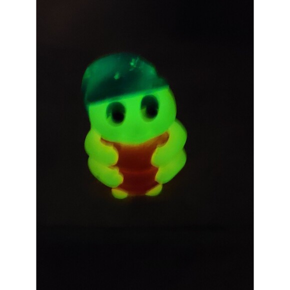 Vintage Playskool Glo Worm Friends SNUGBUG Hasbro Glow 1986 Finger Puppet - Picture 6 of 10